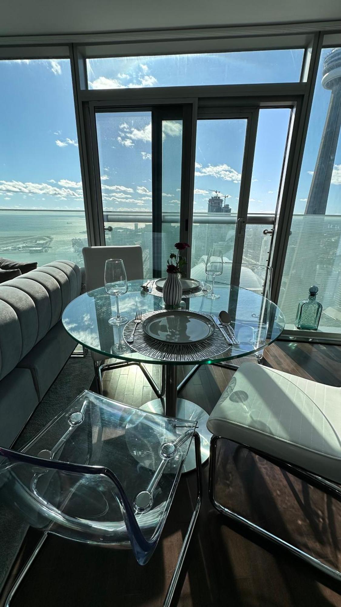 טורונטו Downtown, Luxury Condo, Cn Tower, Rogers Center, Scocia Arena, Unobstructed View מראה חיצוני תמונה
