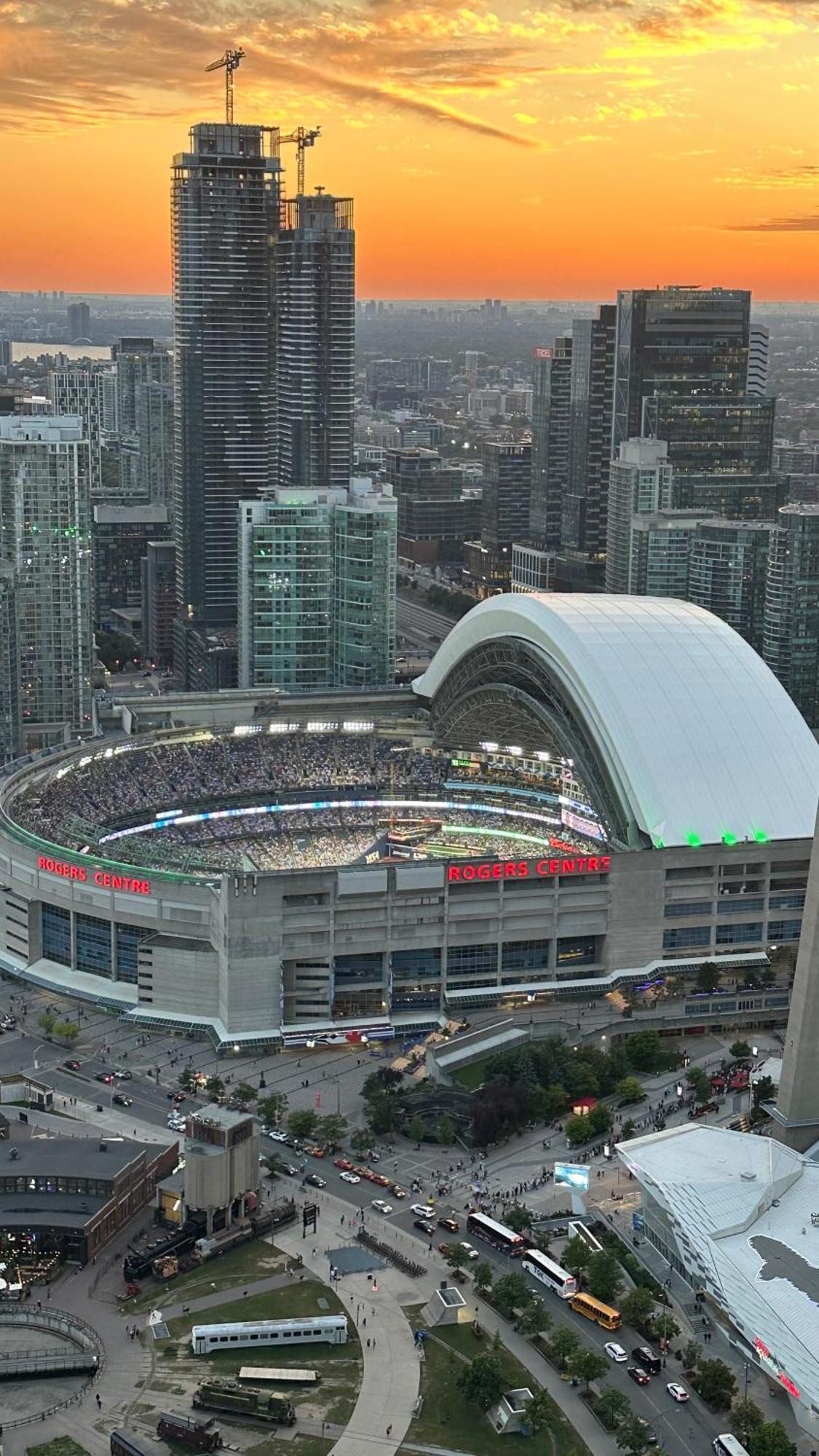 טורונטו Downtown, Luxury Condo, Cn Tower, Rogers Center, Scocia Arena, Unobstructed View מראה חיצוני תמונה